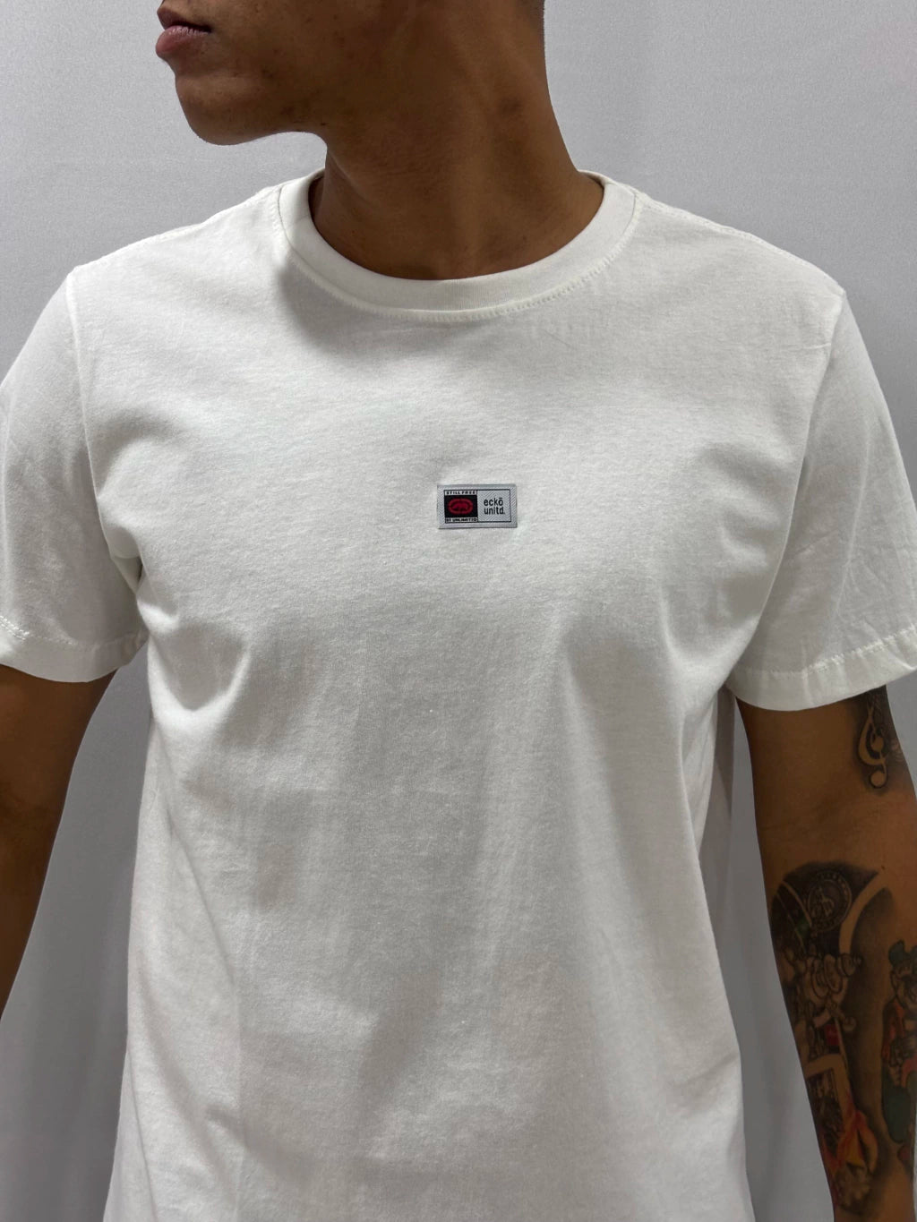 CAMISETA ECKO BORDADO REF EK602