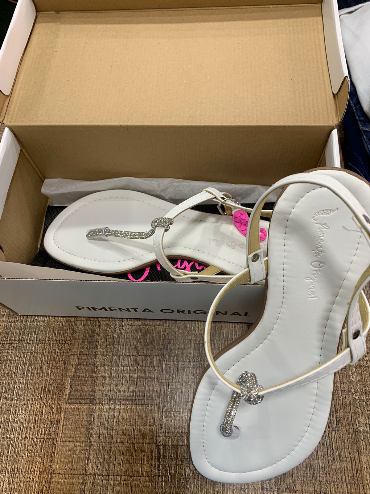 RASTEIRINHA COM STRASS PIMENTA ORIGINAL REF 2451