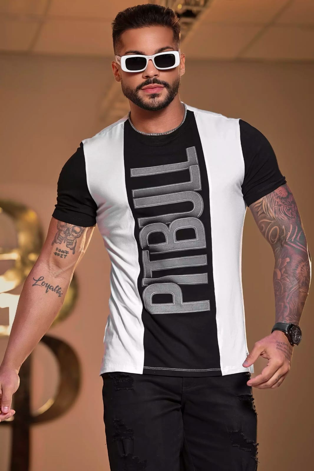 CAMISETA GOLA O SLIM PIT BULL JEANS ESTILOSA COM RELEVO FOIL Ref: 85153