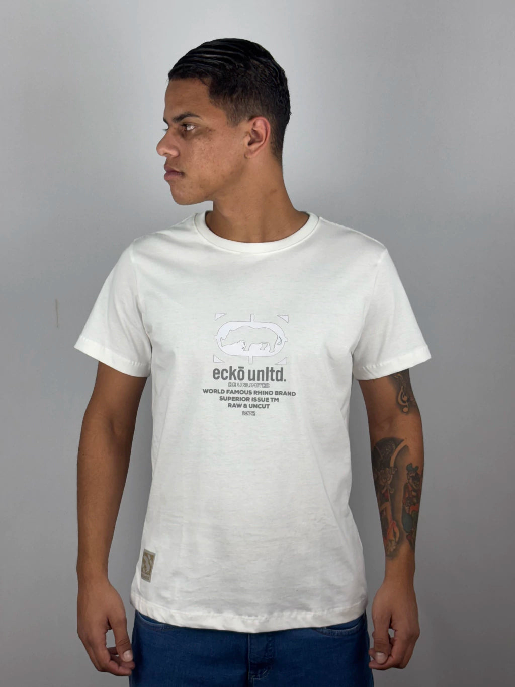 CAMISETA ECKO LOGO ESCRITO REF EK590