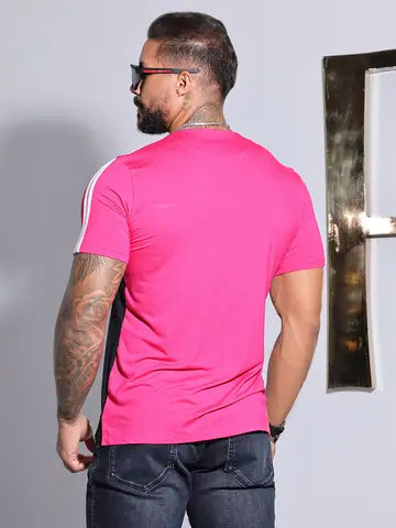 CAMISETA GOLA V COM RELEVO LOGOMANIA PIT BULL JEANS MODERNA E REFINADA Ref: 86322