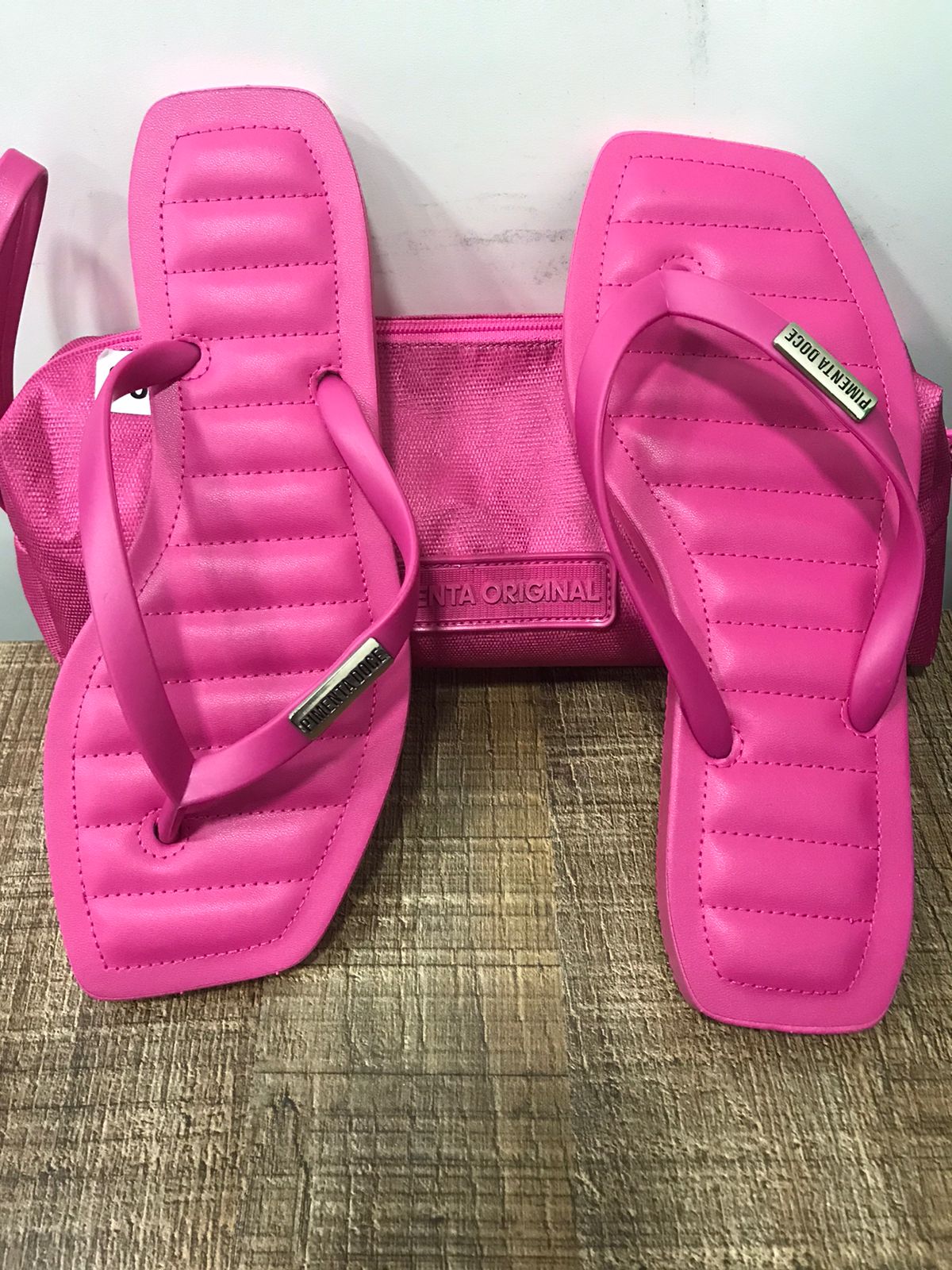 CHINELO COM PLAQUINHA PIMENTA ORIGINHAL REF 1080