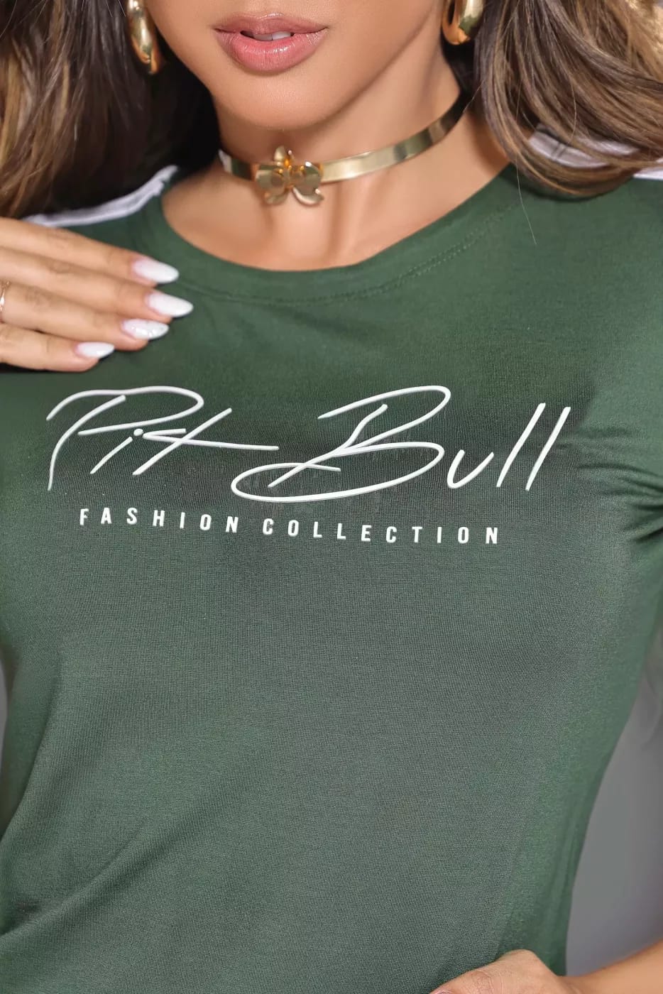 T-SHIRT FEMININA MANGA CURTA PIT BULL JEANS LOGOMANIA CASUAL Ref: 85334