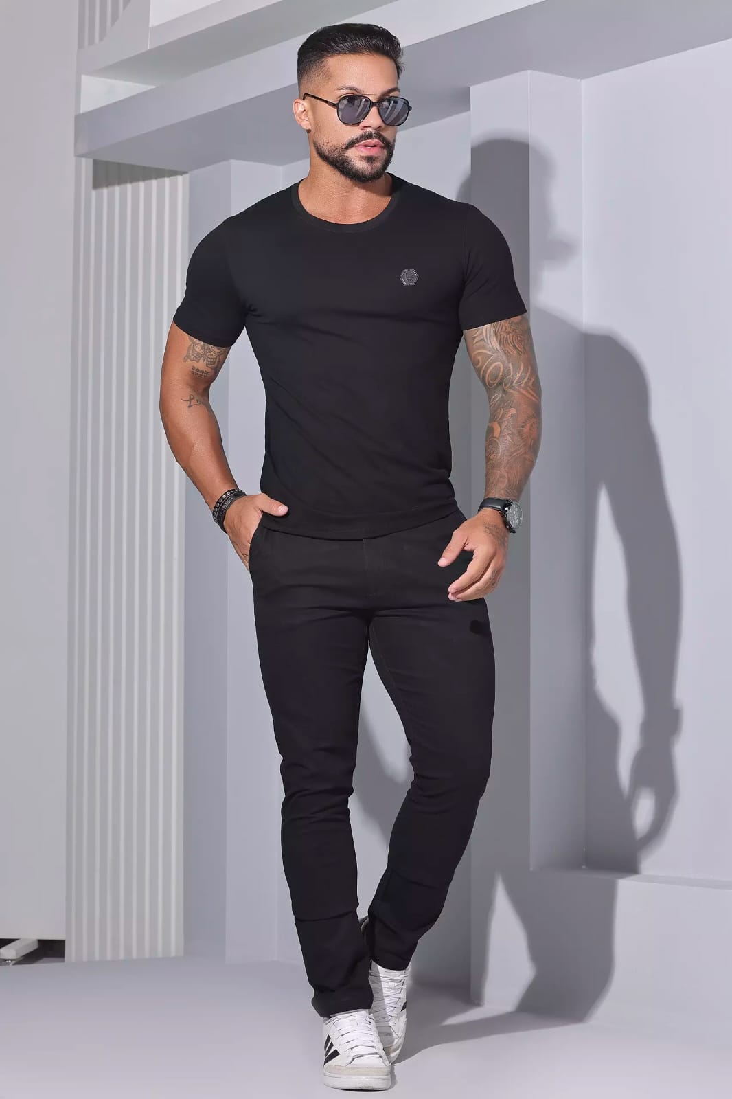 CAMISETA MASCULINA GOLA O PIT BULL JEANS CASUAL E VERSÁTIL Ref: 88053