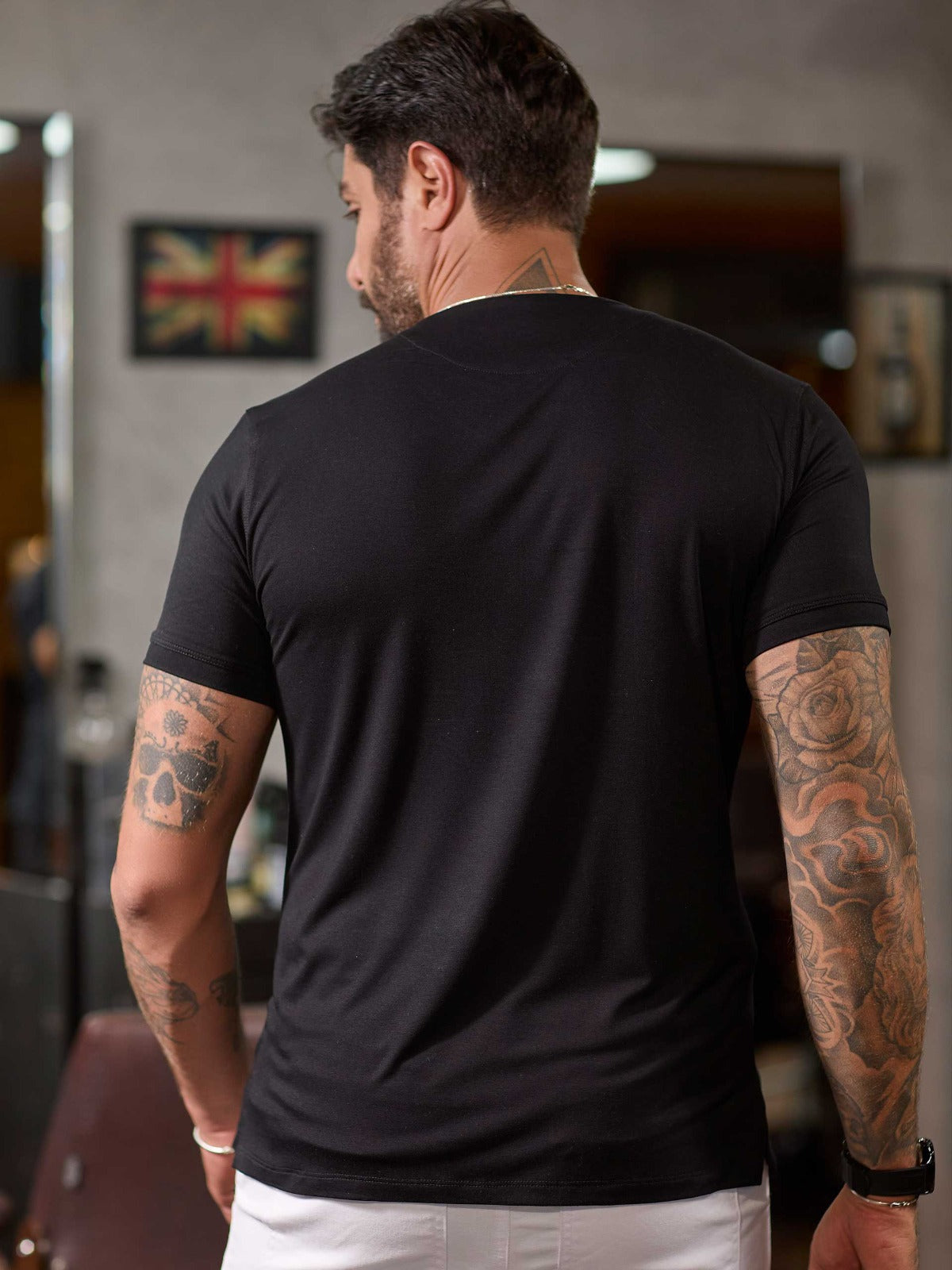 CAMISETA MASCULINA GOLA V PIT BULL JEANS REF 83288