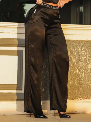 Calça Feminina Preta Confortável e Estilosa com Elástico Personalizado Pit Bull Jeans Ref: 87396