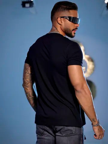 CAMISETA MASCULINA PRETA EXCLUSIVA COM ATITUDE NA ESTAMPA PIT BULL Ref: 85157