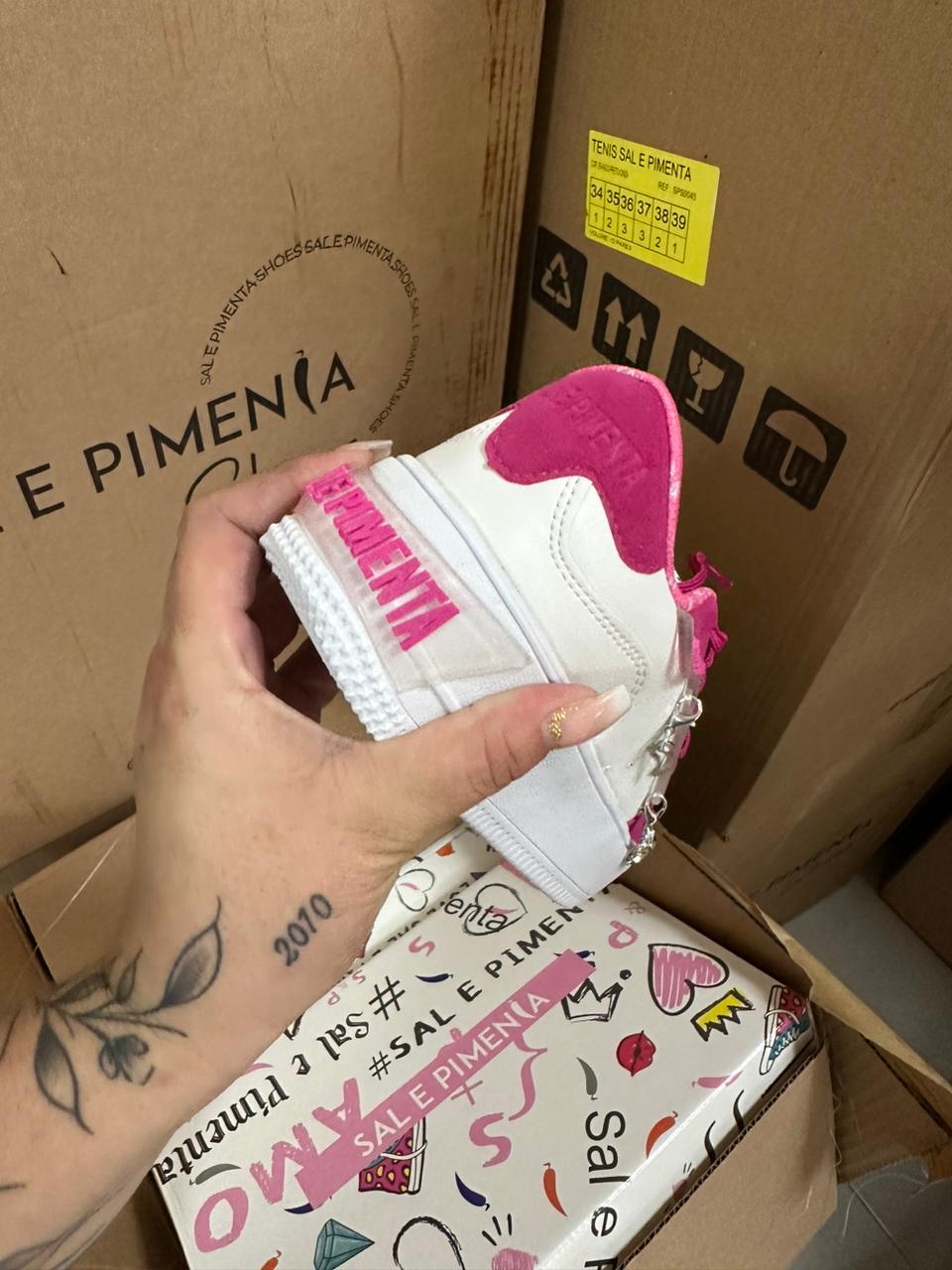 Tênis Feminino Sal e Pimenta Branco / Rosa Ref SPS00050BR