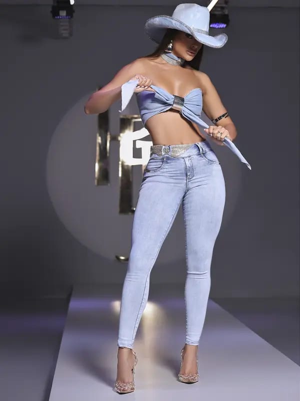 CALÇA SKINNY FEMININA PIT BULL JEANS CÓS LARGO E TOQUE DE GLAMOUR Ref: 86887