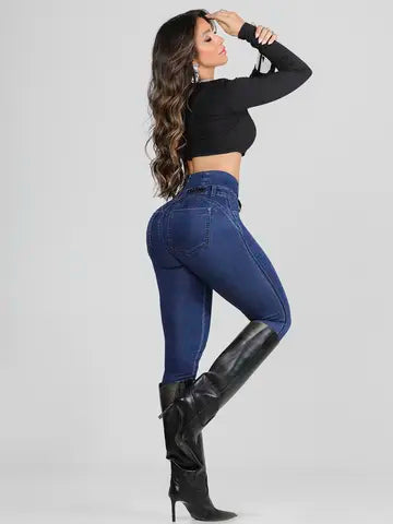 Calça Cintura Perfeita com Lavado Escuro e Empina Bumbum Pit Bull Jeans Ref: 87690