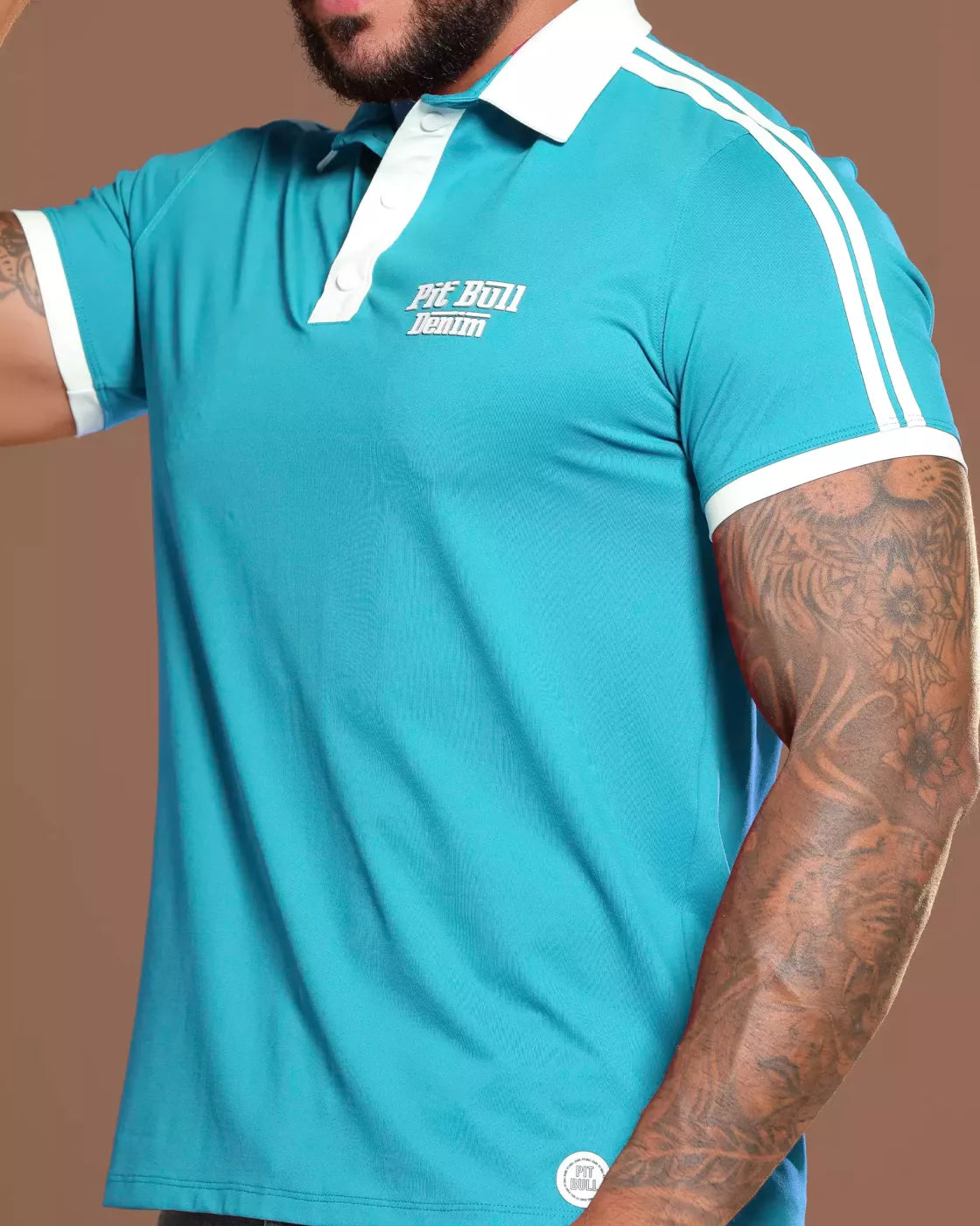 Polo Masculina Sofisticada e Estilosa com Detalhe em Relevo Pit Bull Jeans Ref: 87103