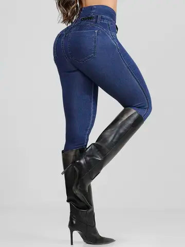 Calça Cintura Perfeita com Lavado Escuro e Empina Bumbum Pit Bull Jeans Ref: 87690